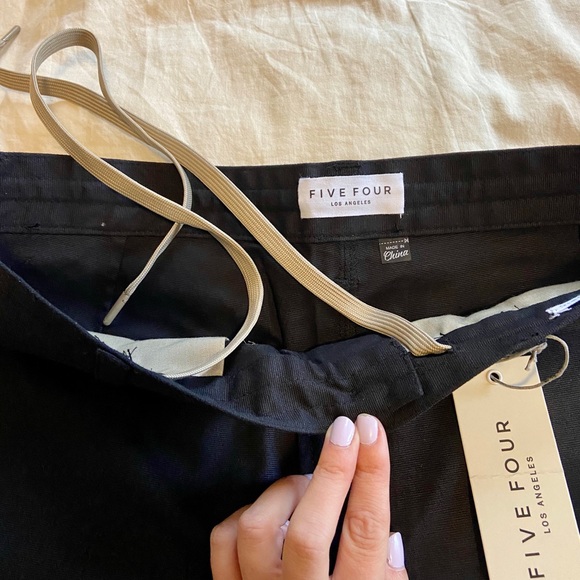 Men’s black shorts. Five four. - Picture 2 of 3